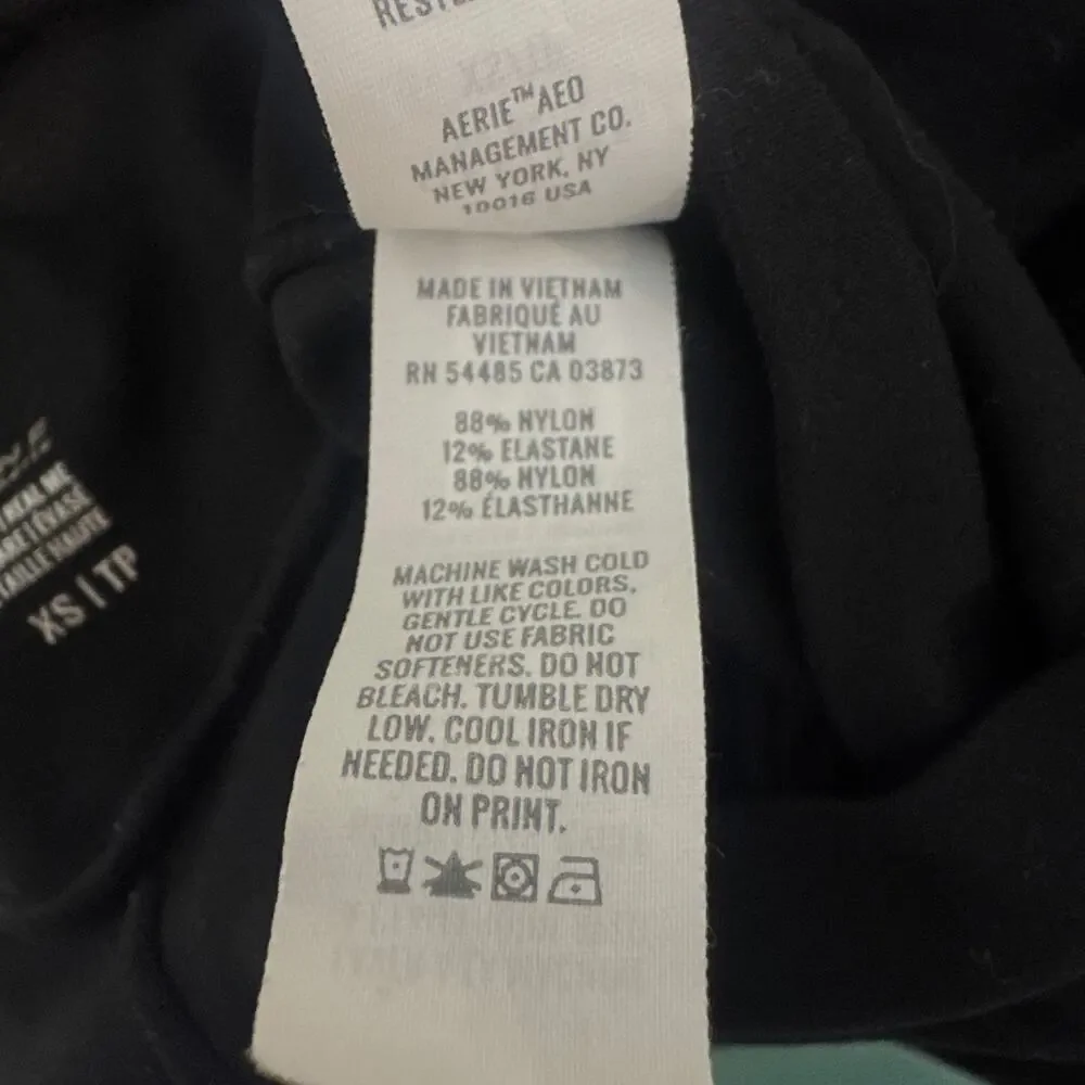 Aerie OFFLINE Real Me High Rise Flare Leggings Black XS - Picture 8 of 8